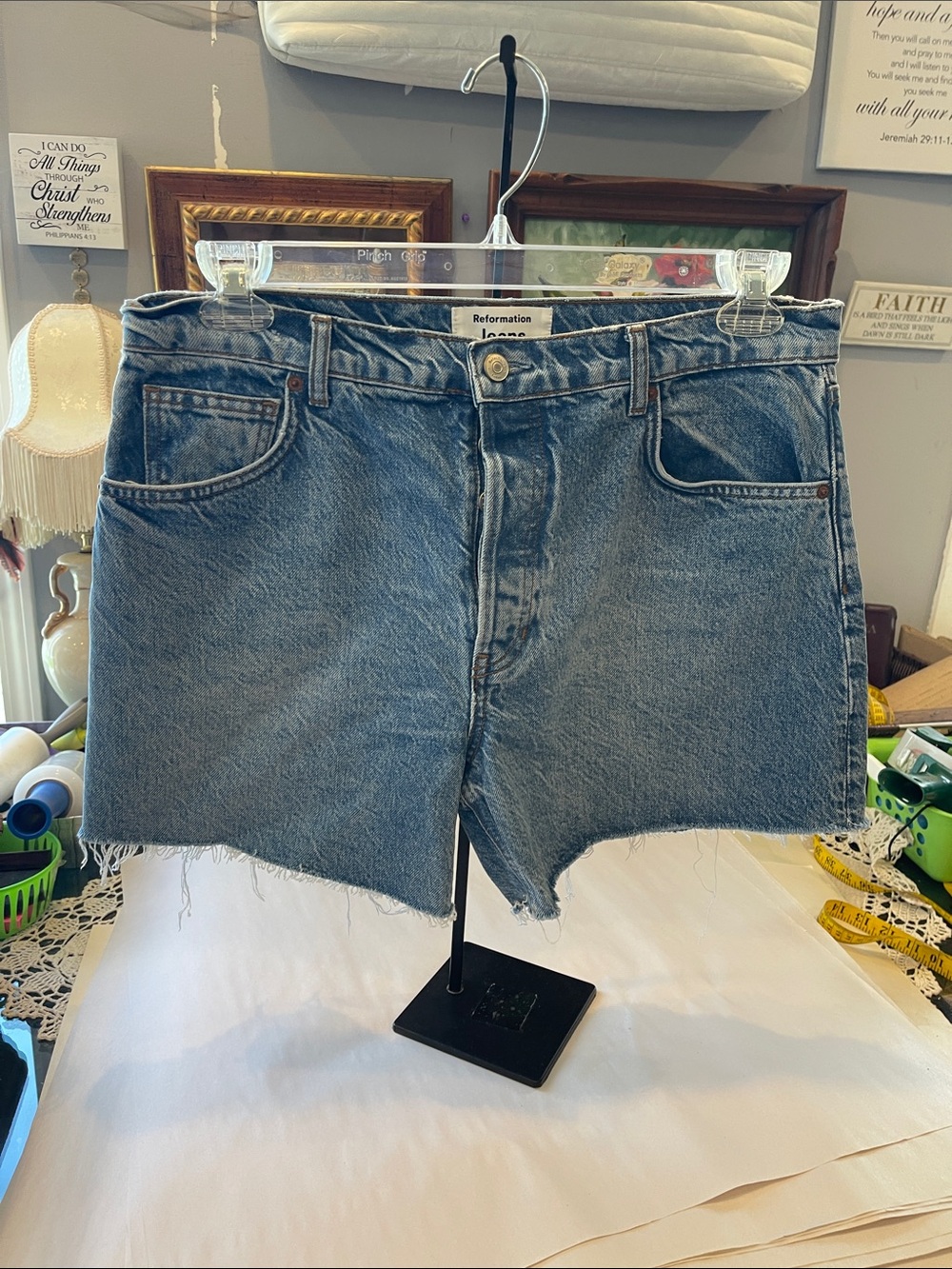 Reformation Charlie Daisy High Rise Long Jean Shorts Size 31 Raw Hem